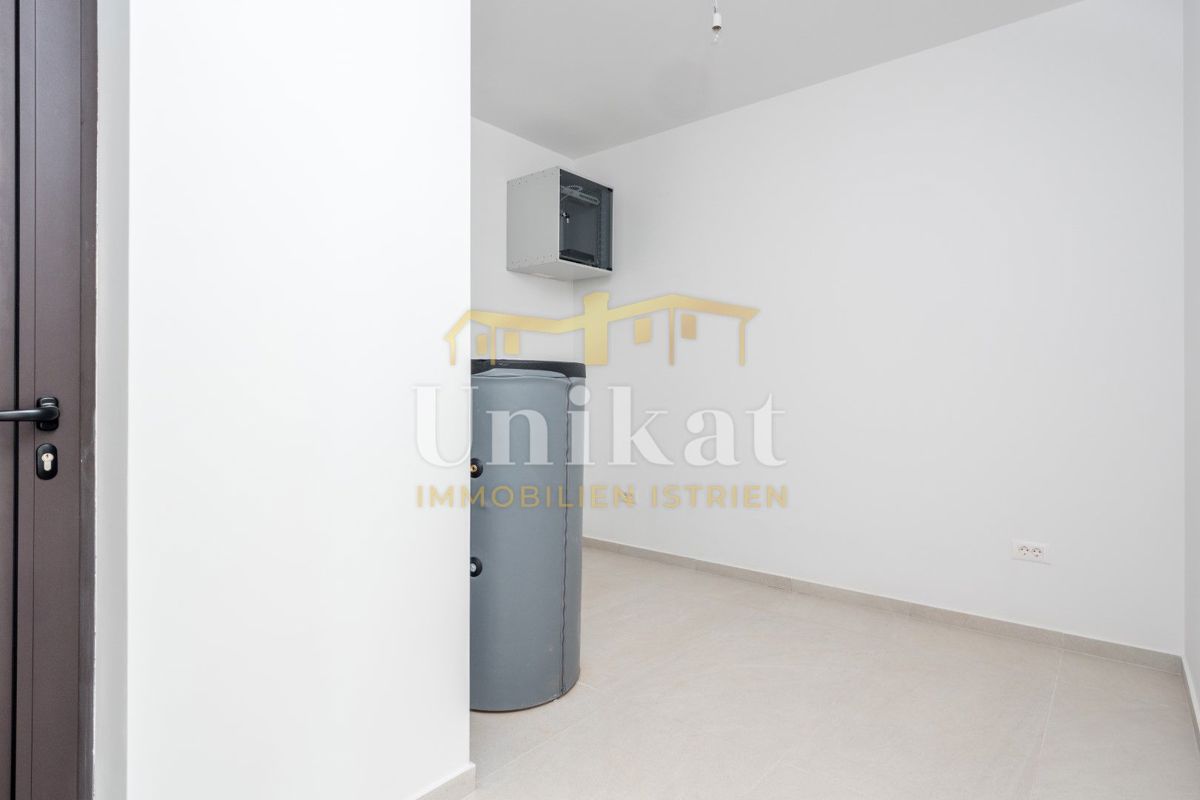 Čudovita nova vila z bazenom in savno, 303 m2 - ključ v roke